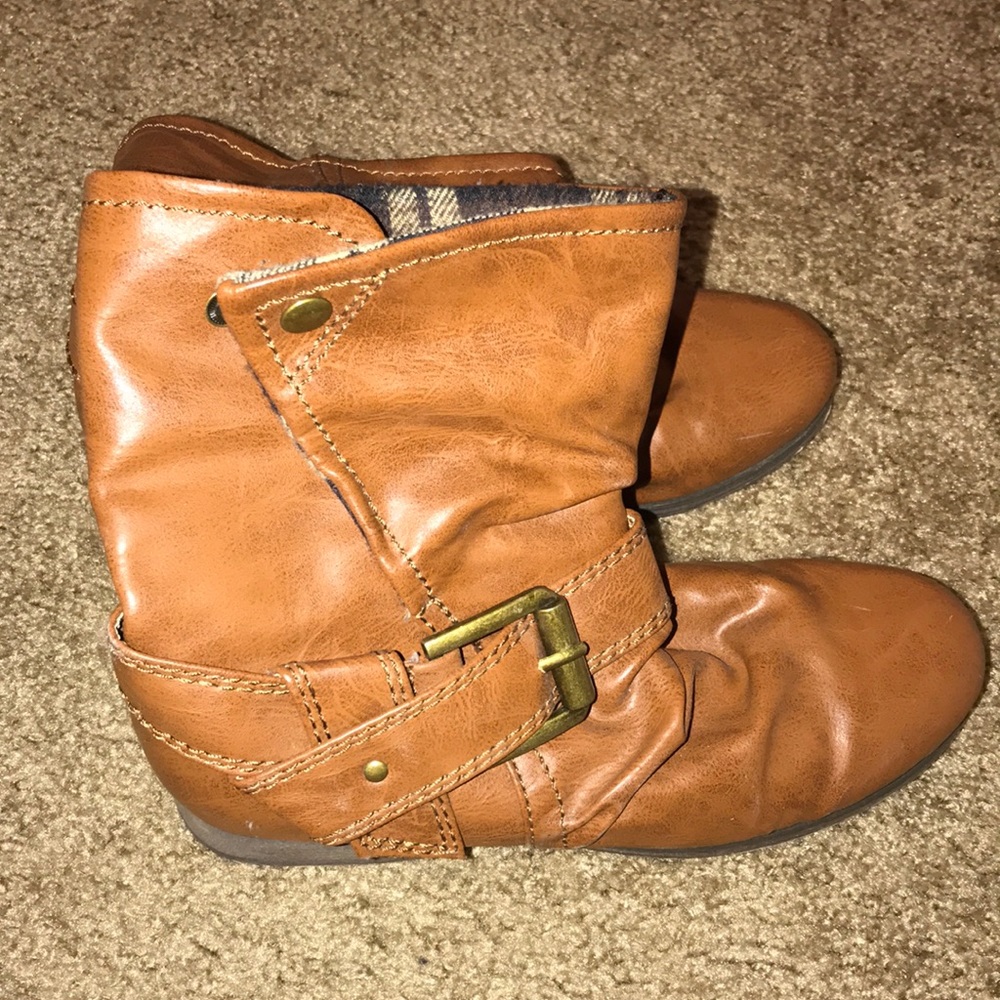 Short booties